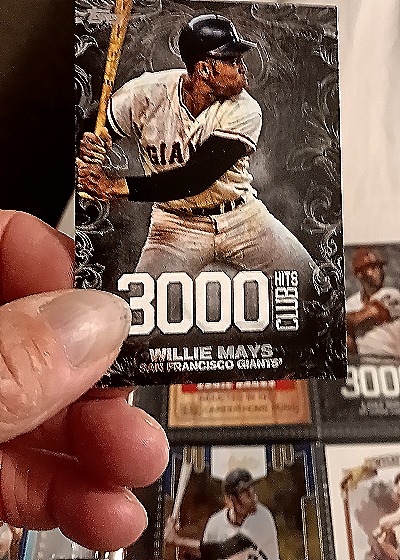2016 Topps Update #3000H-7 Willie Mays 3000 Hits Club — front
