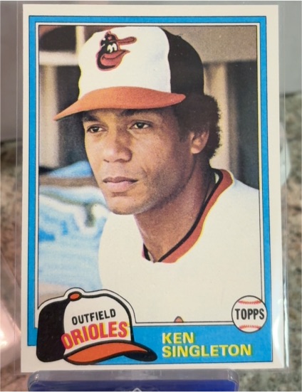 1981 Topps #570 Ken Singleton — front