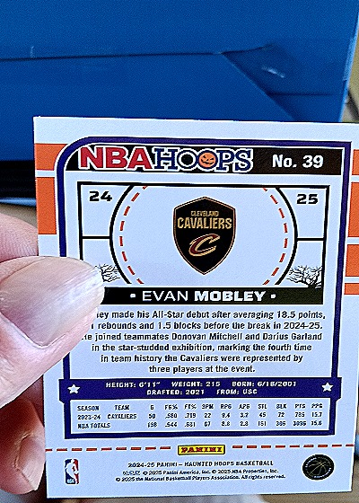 2024-25 Panini Haunted Hoops #39 Evan Mobley — back