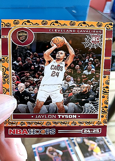 2024-25 Panini NBA Hoops Haunted Hoops Orange #241 Jaylon Tyson — front