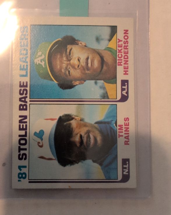 1982 Topps #164 '81 Stolen Base Leaders Tim Raines / Rickey Henderson — front