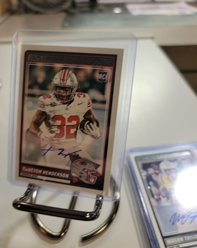 2025 Panini Score #score Taveyon Henderson Rookie Card — front