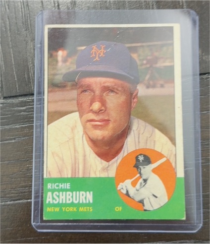 1963 Topps #135 Richie Ashburn — front