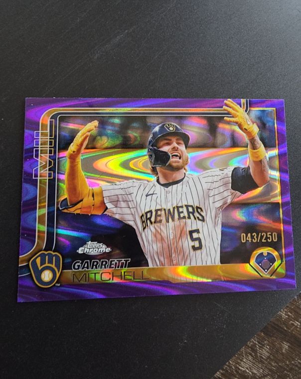 2025 Topps Chrome RayWave Refractor #28 Garrett Mitchell — front