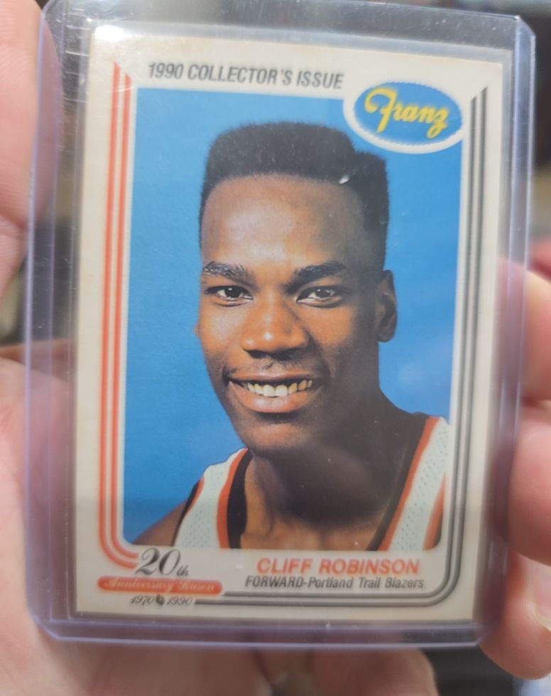 1990 Franz #10 Cliff Robinson — front