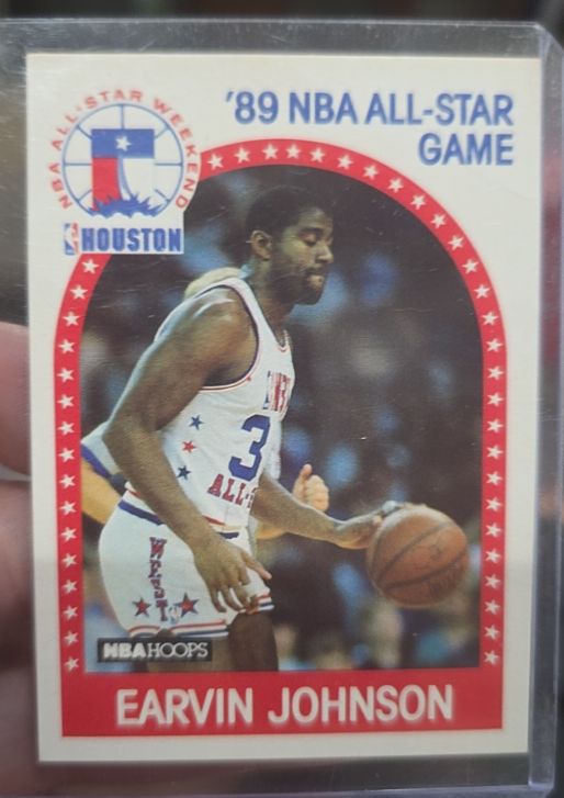 1989-90 Hoops #166 Earvin Johnson — front