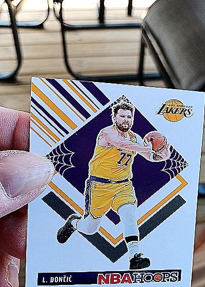 2024-25 Panini NBA Hoops Tribute #281 Luka Dončić — front