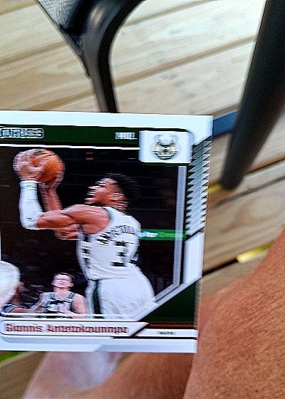 2024-25 Panini Donruss #172 Giannis Antetokounmpo — front