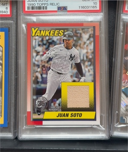 2025 Topps Series 1 #T90R-JS Juan Soto 1990 Design Bat Relic Yankees — front