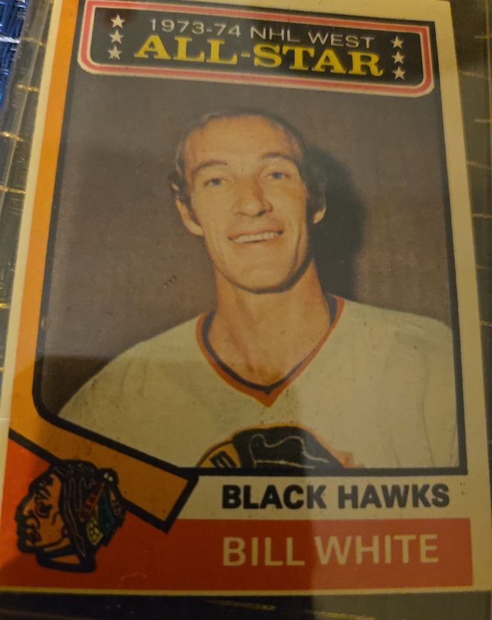 1974-75 O-Pee-Chee #136 Bill White All-Star Blackhawks — front