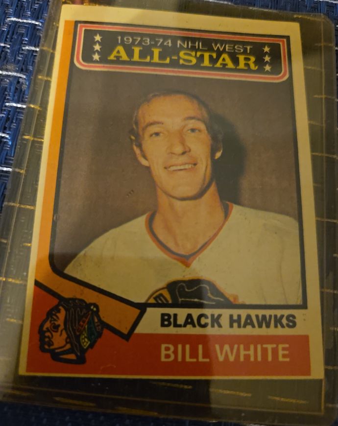 1974-75 O-Pee-Chee #136 Bill White — front