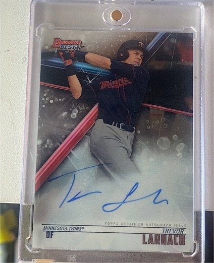 2018 Bowman's Best #B18-TL Trevor Larnach — front