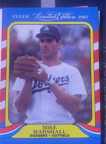 1987 Fleer Limited Edition #25 Mike Marshall — front