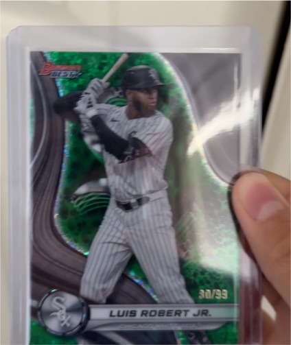 2024 Bowman's Best #18 Luis Robert Jr. — front