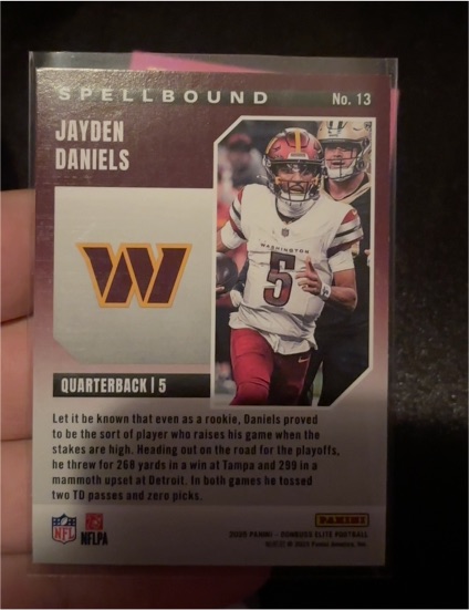 2023 Panini Donruss Elite Football #13 Jayden Daniels — front