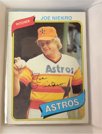 1980 Topps #437 Joe Niekro — front