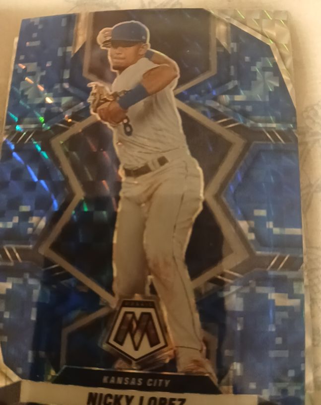 2022 Panini Mosaic Blue Camo Nicky Lopez — front