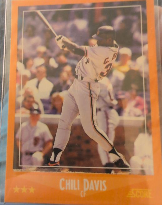 1988 Score #605 Chili Davis — front
