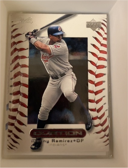 2000 Upper Deck Ovation #26 Manny Ramirez — front