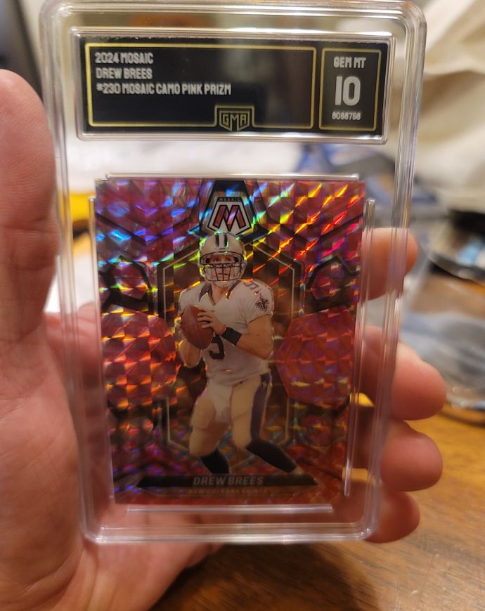 2024 Panini Mosaic #230 Drew Brees Mosaic Camo Pink Prizm — front