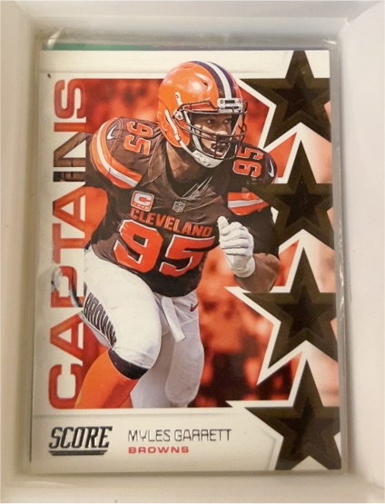 2019 Panini Score Captains #C-17 Myles Garrett — front