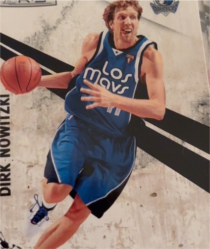 2010 Panini Rookies & Stars #50 Dirk Nowitzki — front