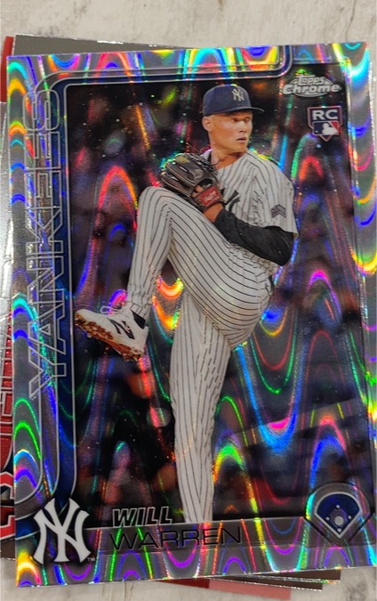 2025 Topps Chrome #81 Will Warren Rookie Card — front