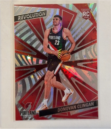 2024-25 Panini Revolution #108 Donovan Clingan — front