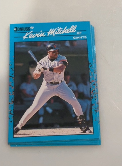 1990 Donruss #85 Kevin Mitchell — front