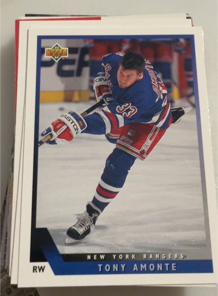 1993-94 Upper Deck #64 Tony Amonte — front