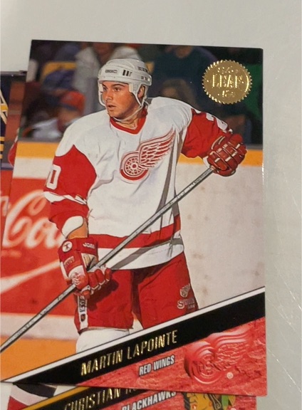 1993-94 Leaf #336 Martin Lapointe — front
