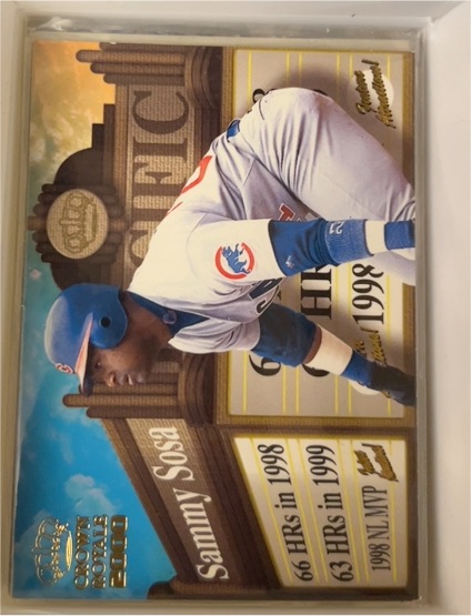 2000 Pacific Crown Royale #7 Sammy Sosa Feature Attractions — front