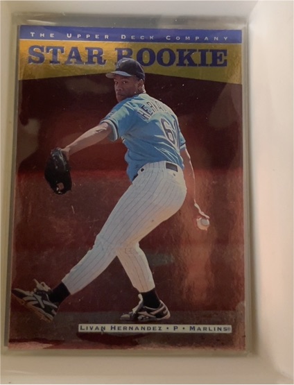 1996 Upper Deck #244 Livan Hernandez Star Rookie — front
