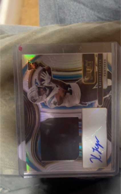 2022 Panini Select Rookie Signature Kenny Pickett — front