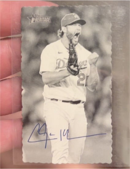 2023 Topps Heritage High Number Deckle Edge SSP #DE-25 Clayton Kershaw — front