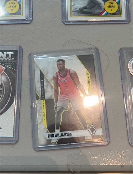 2019-20 Panini Mosaic #269 Zion Williamson — front