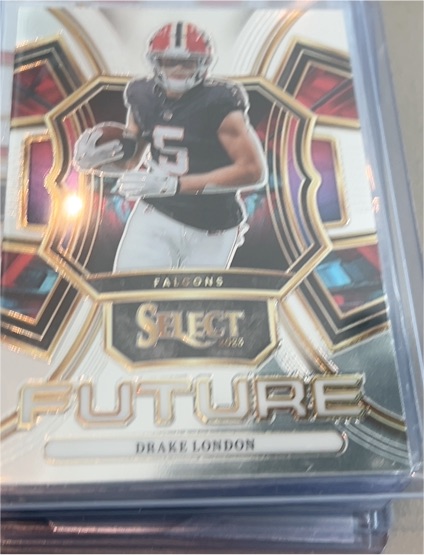 2023 Panini Select Future #FUT-DLO Drake London — front
