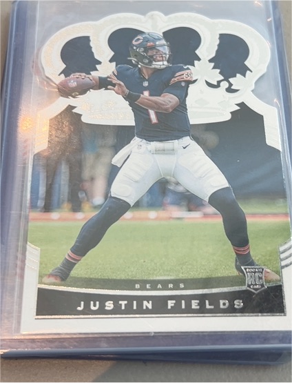 2021 Panini Crown Royale #CR-4 Justin Fields Rookie — front