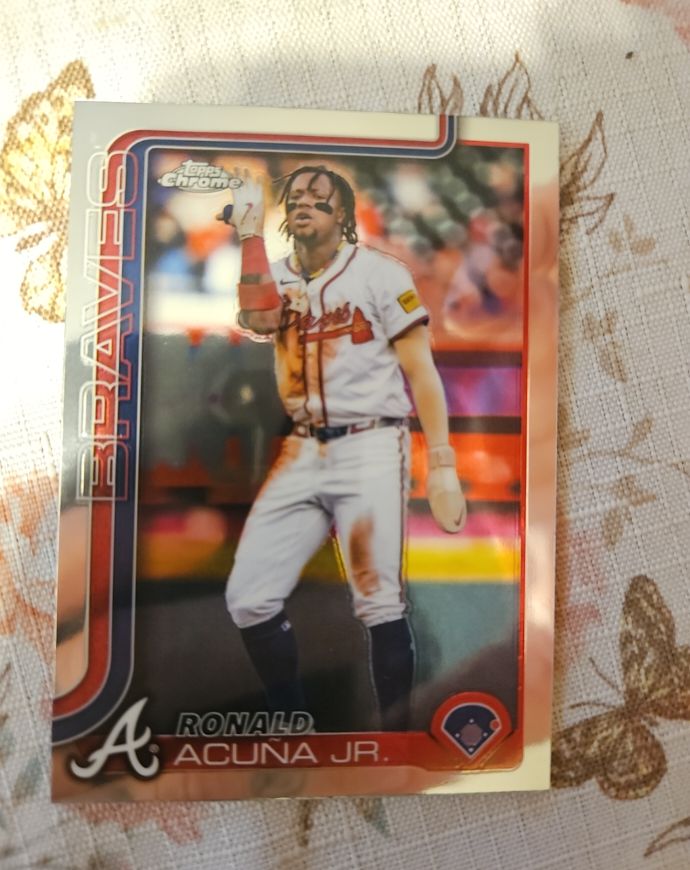 2025 Topps Chrome #207 Ronald Acuna Jr. — front