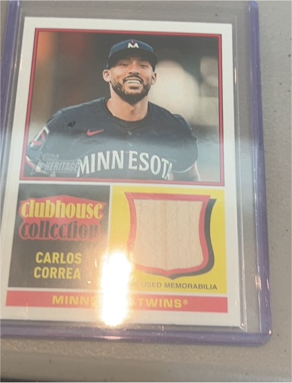 2025 Topps Heritage Clubhouse Collection #CCR-CC Carlos Correa — front