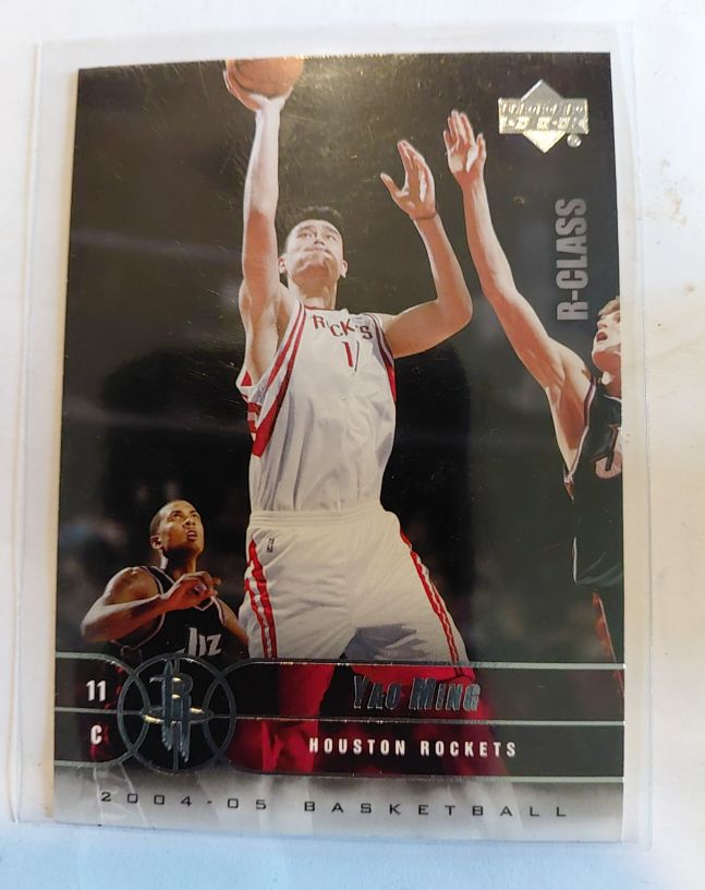 2004-05 Upper Deck R-Class #28 Yao Ming — front