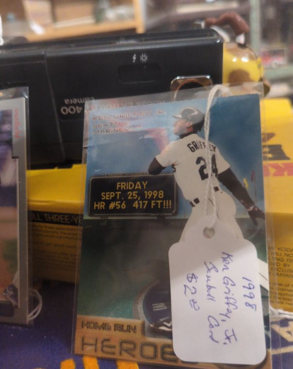 1998 Pacific Home Run Heroes #HR 56 Ken Griffey Jr. — front