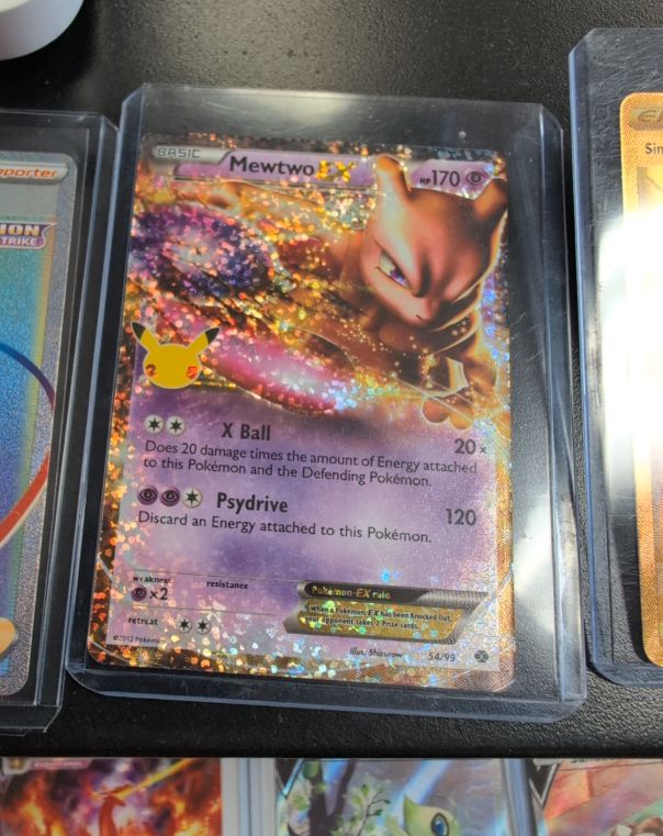 2021 Pokémon Celebrations #54 Mewtwo EX — front