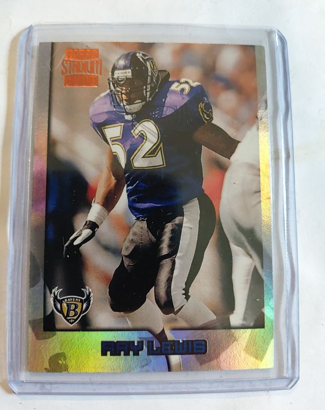 1996 Topps Stadium Club #351 Ray Lewis — front