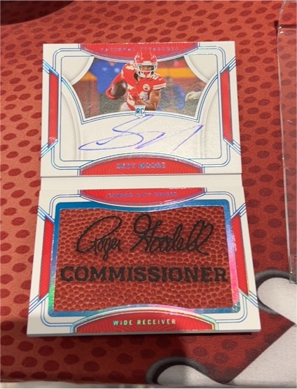 2022 Panini National Treasures Skyy Moore Rookie Jumbo Prime Signatures Booklet — front
