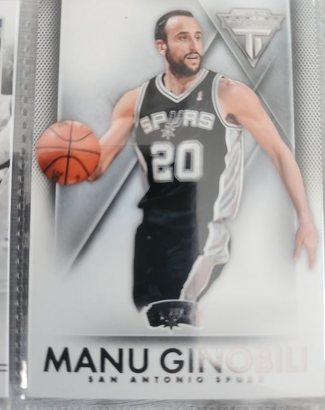 2013-14 Panini Titanium #8 Manu Ginobili — front