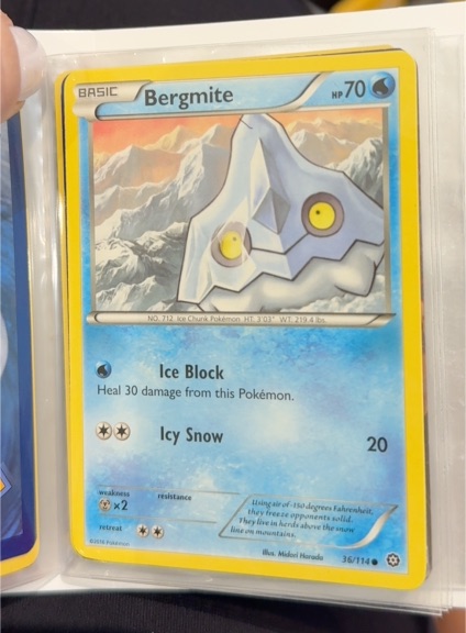 2016 Pokémon XY Steam Siege #36 Bergmite — front