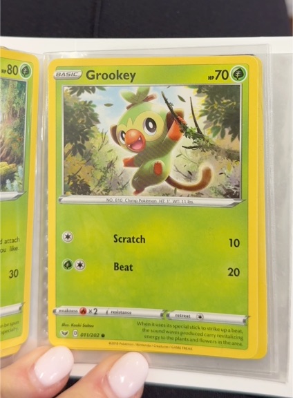2019 Pokémon Sword & Shield #011 Grookey — front