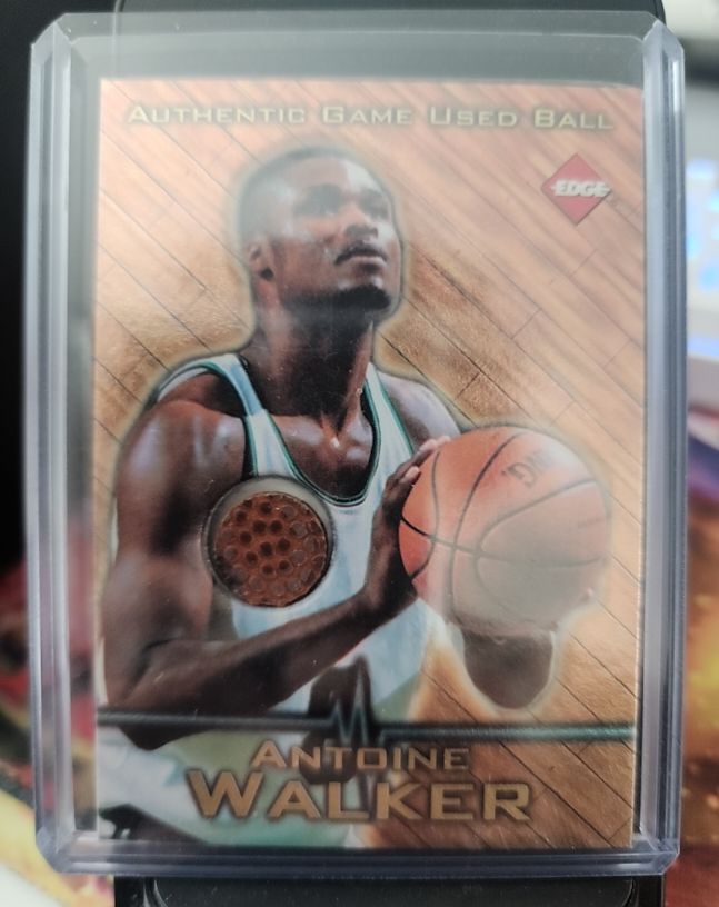 1997 Collector's Edge #1 Antoine Walker Game Used Ball — front