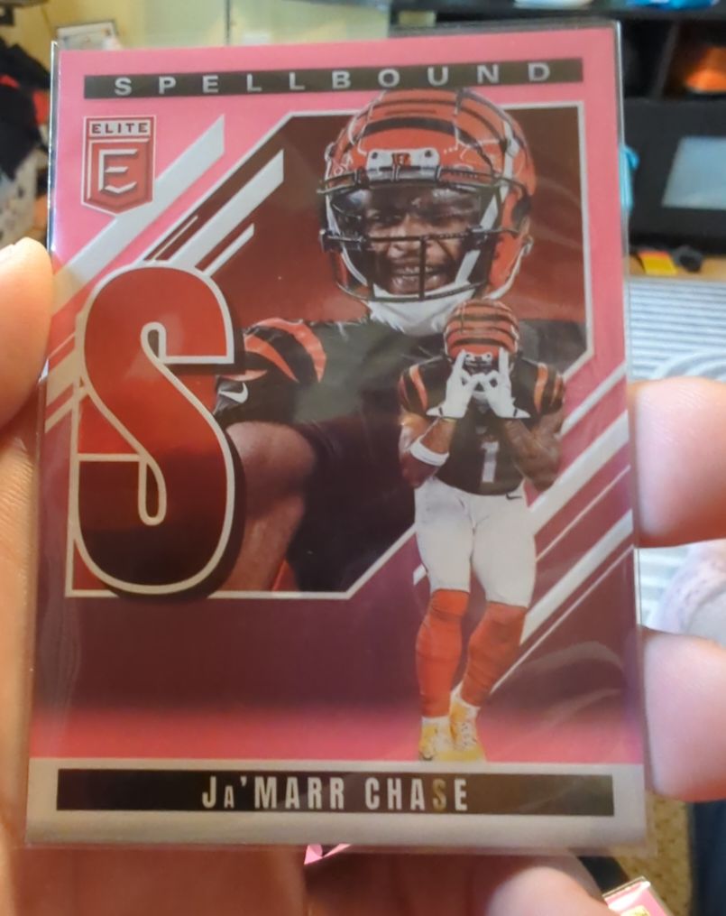 2025 Panini Donruss Elite Spellbound #18 Ja'Marr Chase — front